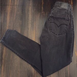 Levi's Women's High Rise Jeans - Black